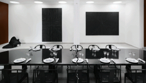 1 Michael Elmgreen & Ingar Dragset, Table for Bergam, 2009, Galleria Massimo De Carlo, Milano. Courtesy MCH Swiss Exhibition (Basel/Zurich) Ltd.